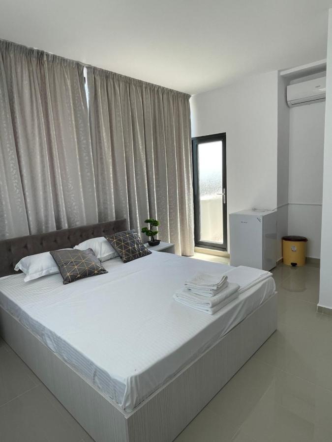 Năvodari Aquazure Studio Residence מראה חיצוני תמונה