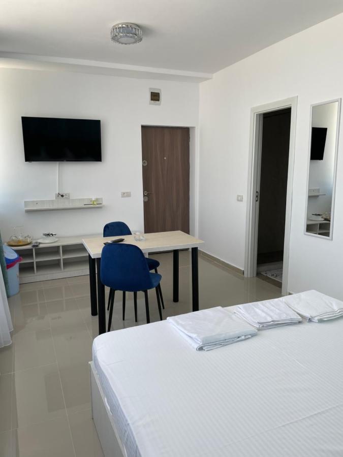 Năvodari Aquazure Studio Residence מראה חיצוני תמונה