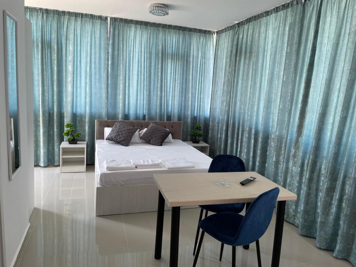 Năvodari Aquazure Studio Residence מראה חיצוני תמונה